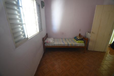 Casa à venda com 170m², 3 quartos e 5 vagasQuarto 1