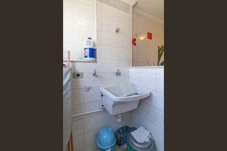 Apartamento à venda com 56m², 2 quartos e 1 vagaCozinha e Área de Serviço