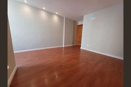 Apartamento à venda com 3 quartos, 80m² em Laranjeiras, Rio de Janeiro