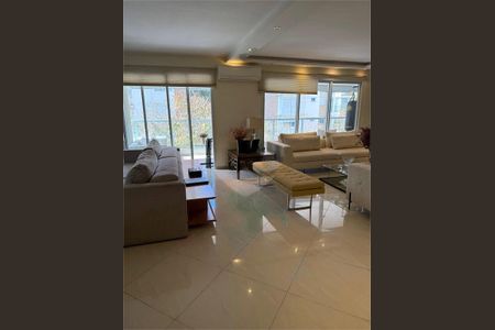 Apartamento à venda com 3 quartos, 241m² em Chácara Santo Antônio, São Paulo