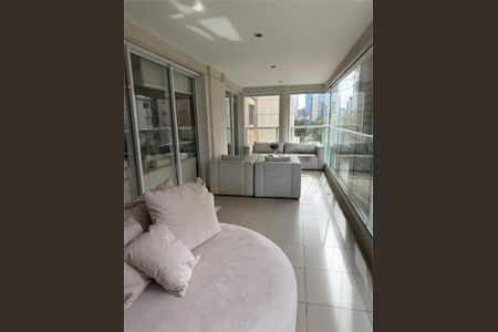 Apartamento à venda com 3 quartos, 241m² em Chácara Santo Antônio, São Paulo