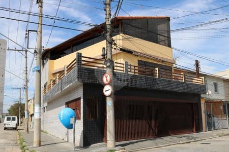 Casa à venda com 330m², 4 quartos e 4 vagas