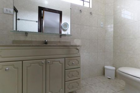 Casa à venda com 330m², 4 quartos e 4 vagas