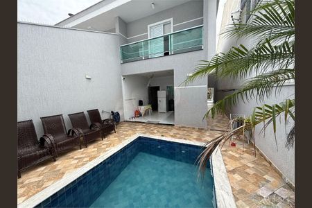 Casa à venda com 3 quartos, 280m² em Jardim Guapira, São Paulo