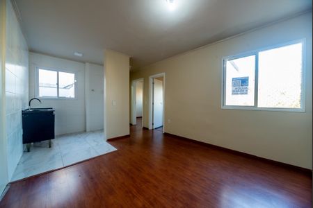 Sala de apartamento para alugar com 2 quartos, 46m² em Centro, Viamão