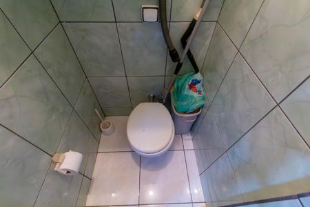 Casa à venda com 100m², 2 quartos e 2 vagas Casa à venda com 100m², 2 quartos e 2 vagasLavabo