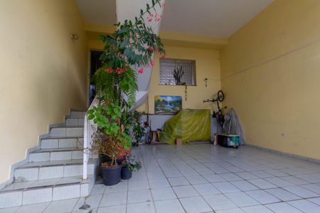 Casa à venda com 100m², 2 quartos e 2 vagas Casa à venda com 100m², 2 quartos e 2 vagasGaragem