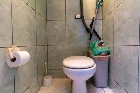 Casa à venda com 100m², 2 quartos e 2 vagas Casa à venda com 100m², 2 quartos e 2 vagasLavabo