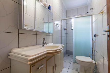 Casa à venda com 100m², 2 quartos e 2 vagas Casa à venda com 100m², 2 quartos e 2 vagasBanheiro