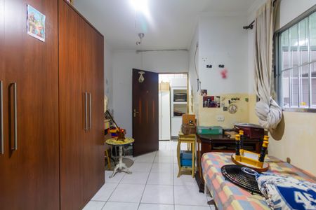 Casa à venda com 100m², 2 quartos e 2 vagas Casa à venda com 100m², 2 quartos e 2 vagasQuarto 2