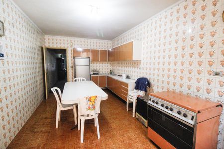 Casa à venda com 150m², 3 quartos e 2 vagas Casa à venda com 150m², 3 quartos e 2 vagasCozinha