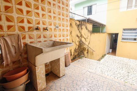 Casa à venda com 150m², 3 quartos e 2 vagas Casa à venda com 150m², 3 quartos e 2 vagasÁrea de serviço