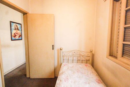 Casa à venda com 150m², 3 quartos e 2 vagas Casa à venda com 150m², 3 quartos e 2 vagasQuarto 2