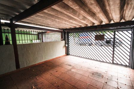 Casa à venda com 150m², 3 quartos e 2 vagas Casa à venda com 150m², 3 quartos e 2 vagasGaragem