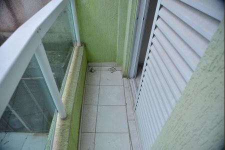 Apartamento para alugar com 80m², 3 quartos e 1 vagaSacada Quarto 2