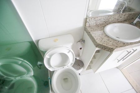 Apartamento à venda com 60m², 2 quartos e 1 vagaBanheiro Social