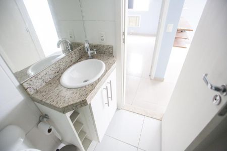 Apartamento à venda com 60m², 2 quartos e 1 vagaBanheiro Social