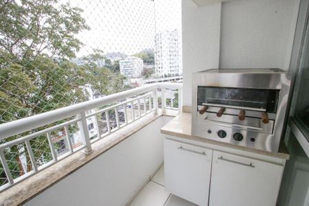 Apartamento à venda com 60m², 2 quartos e 1 vagaChurrasqueira da Varanda
