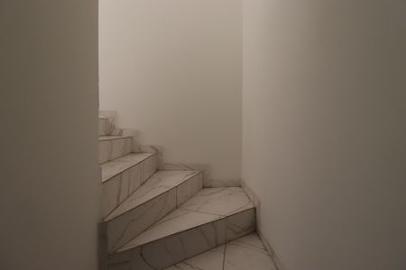 Apartamento à venda com 97m², 2 quartos e 1 vagaEscada Externa