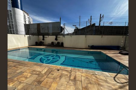 Apartamento à venda com 100m², 3 quartos e 2 vagasÁrea comum - Piscina