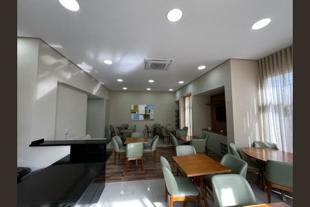 Apartamento à venda com 100m², 3 quartos e 2 vagasÁrea comum - Salão de festas