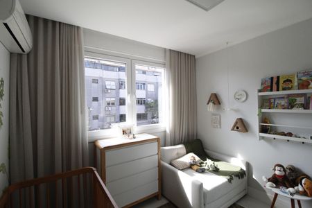 Apartamento à venda com 151m², 2 quartos e 2 vagasQuarto