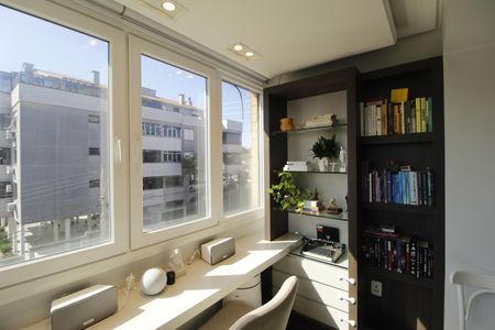 Sala de apartamento à venda com 2 quartos, 151m² em Jardim Itu, Porto Alegre