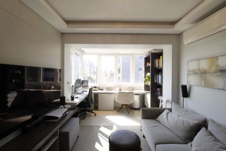 Apartamento à venda com 151m², 2 quartos e 2 vagasSala