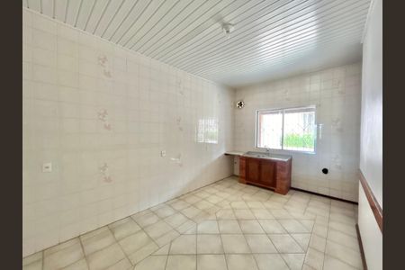 Casa à venda com 166m², 3 quartos e 2 vagasCozinha