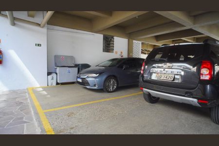 Apartamento à venda com 105m², 4 quartos e 1 vaga Apartamento à venda com 105m², 4 quartos e 1 vagaGaragem