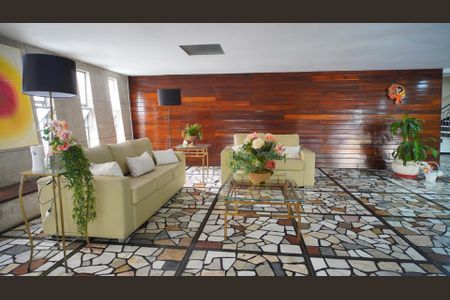 Apartamento à venda com 105m², 4 quartos e 1 vaga Apartamento à venda com 105m², 4 quartos e 1 vagaHall de entrada