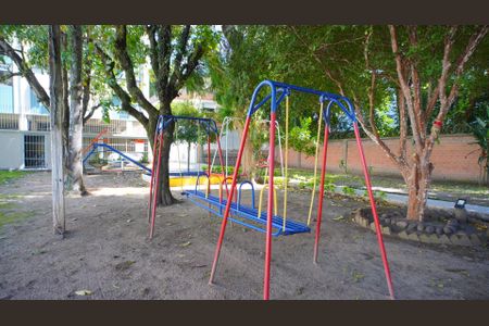 Apartamento à venda com 105m², 4 quartos e 1 vaga Apartamento à venda com 105m², 4 quartos e 1 vagaÁrea comum - Playground