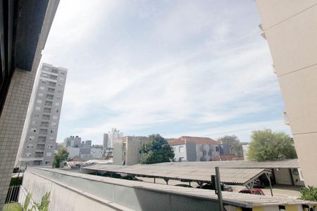 Vista da sala de apartamento à venda com 4 quartos, 105m² em Santana, Porto Alegre