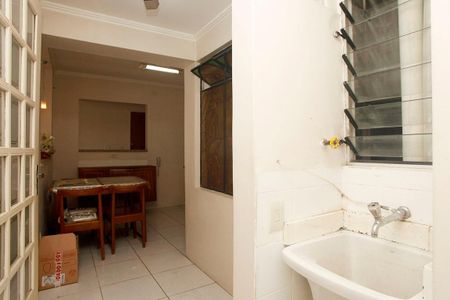 Apartamento à venda com 105m², 4 quartos e 1 vagaÁrea de Serviço