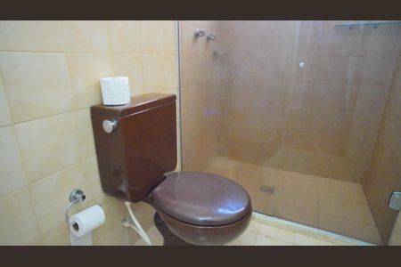 Apartamento à venda com 105m², 4 quartos e 1 vaga Apartamento à venda com 105m², 4 quartos e 1 vagaBanheiro 2