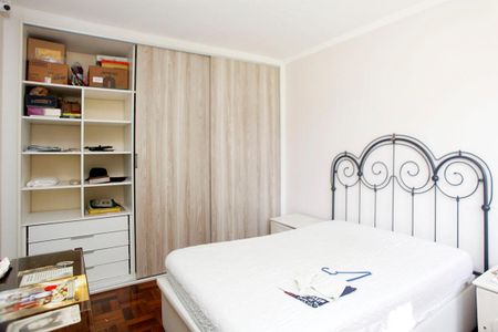 Apartamento à venda com 105m², 4 quartos e 1 vagaSuíte 3