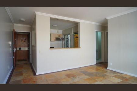 Apartamento à venda com 105m², 4 quartos e 1 vaga Apartamento à venda com 105m², 4 quartos e 1 vagaSala
