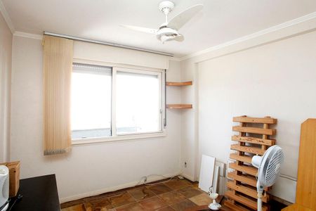 Quarto 2 de apartamento à venda com 4 quartos, 105m² em Santana, Porto Alegre
