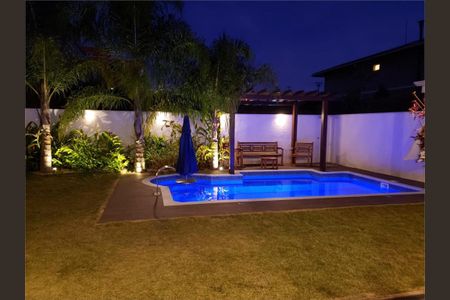 Casa à venda com 200m², 3 quartos e 2 vagas