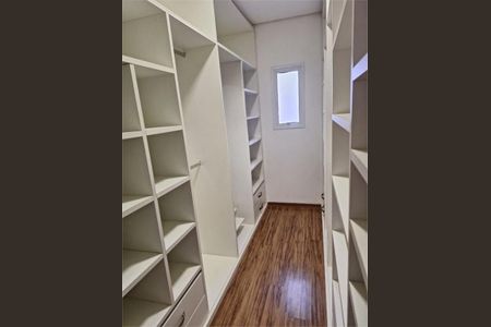 Casa à venda com 200m², 3 quartos e 2 vagas