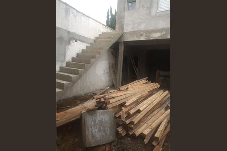 Casa à venda com 5 quartos, 170m² em Jardim Novo Mundo, São Paulo