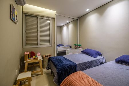 Apartamento para alugar com 153m², 3 quartos e 2 vagas Apartamento para alugar com 153m², 3 quartos e 2 vagasQuarto 1