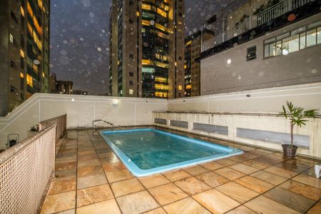 Apartamento para alugar com 153m², 3 quartos e 2 vagas Apartamento para alugar com 153m², 3 quartos e 2 vagasCobertura