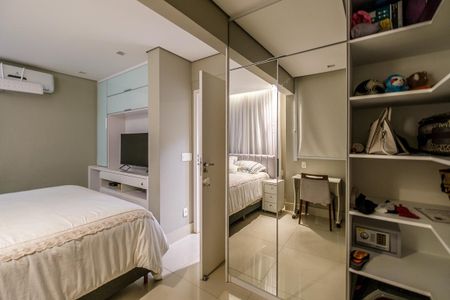 Apartamento para alugar com 153m², 3 quartos e 2 vagas Apartamento para alugar com 153m², 3 quartos e 2 vagasQuarto 3