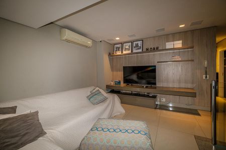 Apartamento para alugar com 153m², 3 quartos e 2 vagas Apartamento para alugar com 153m², 3 quartos e 2 vagasCobertura