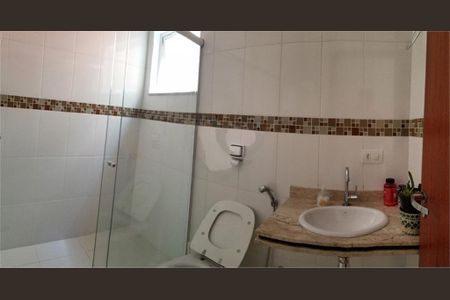 Casa à venda com 3 quartos, 132m² em Parque Sao Domingos, São Paulo