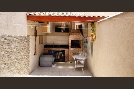 Casa à venda com 3 quartos, 132m² em Parque Sao Domingos, São Paulo