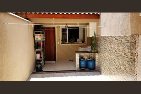 Casa à venda com 3 quartos, 132m² em Parque Sao Domingos, São Paulo