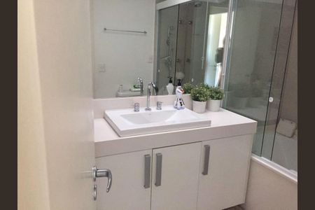 Apartamento à venda com 4 quartos, 218m² em Jardim Morumbi, São Paulo