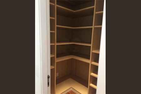 Apartamento à venda com 4 quartos, 218m² em Jardim Morumbi, São Paulo